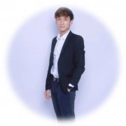 彰显时尚，青春飞扬——何庆达