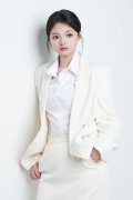 娇小身躯，藏着无限可能的表演宇宙